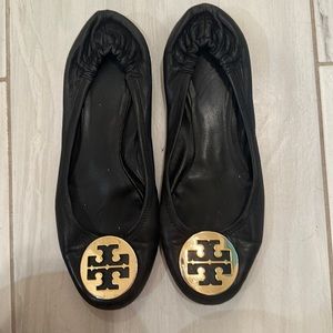 Tory Burch reva ballet flats - black - v good condition - size 9/9.5